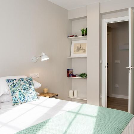 Apartamento De Diseno Centrico Con Terraza Espectacular Santiago de Compostela Bagian luar foto