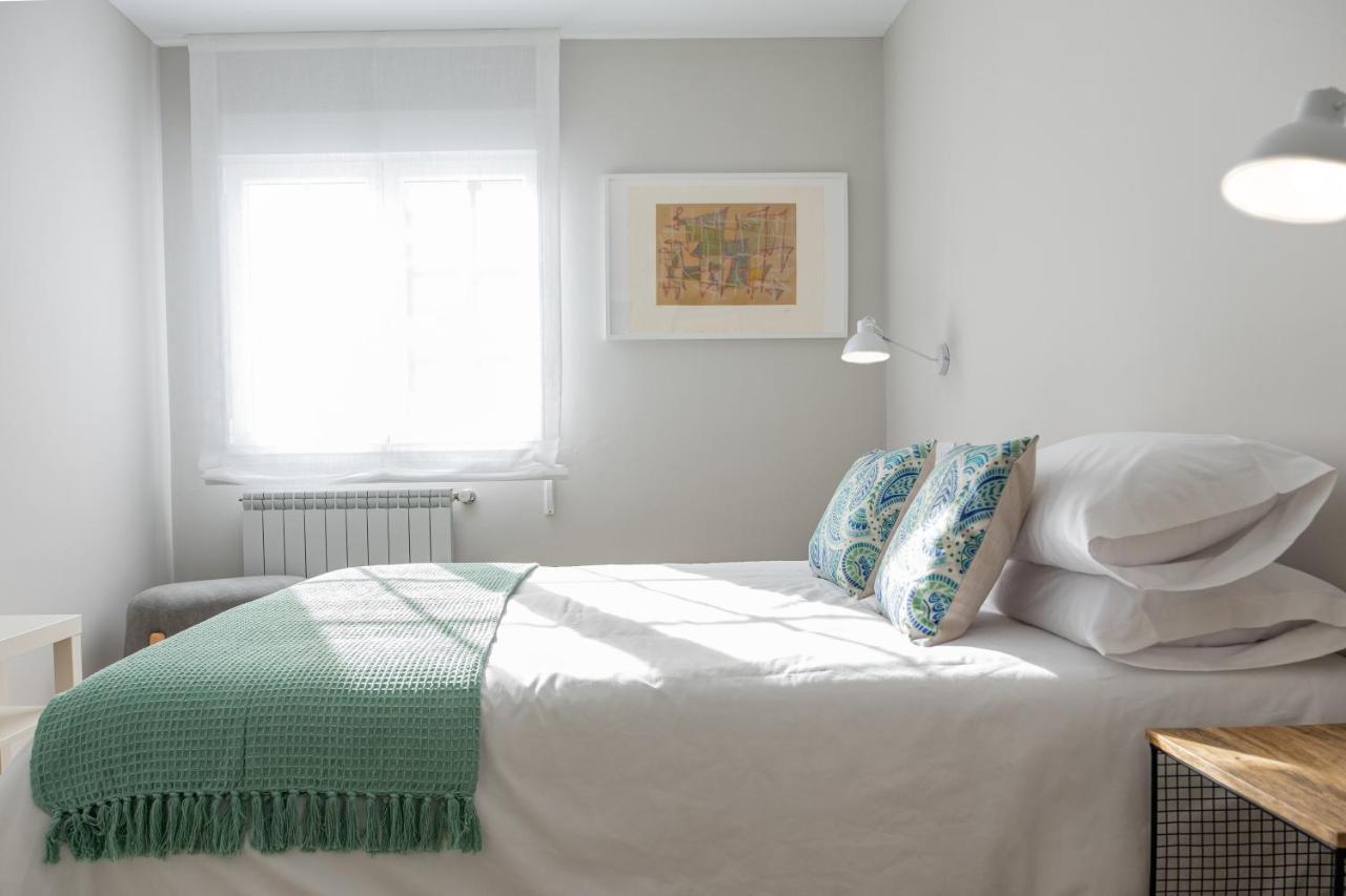Apartamento De Diseno Centrico Con Terraza Espectacular Santiago de Compostela Bagian luar foto