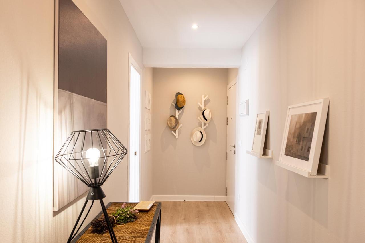 Apartamento De Diseno Centrico Con Terraza Espectacular Santiago de Compostela Bagian luar foto