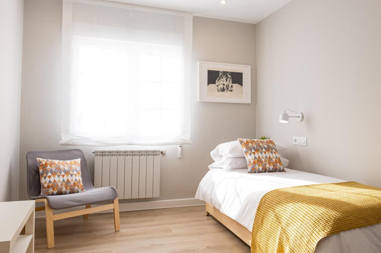 Apartamento De Diseno Centrico Con Terraza Espectacular Santiago de Compostela Bagian luar foto